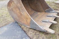 spawanie i naprawa łyżki 3200 kg